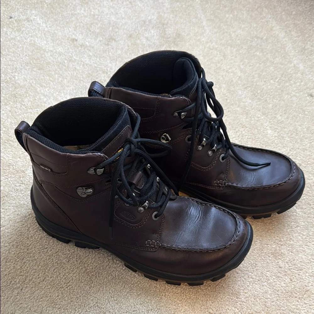 Keen Brown Leather Boots with Sturdy Design - Picture 2 of 10